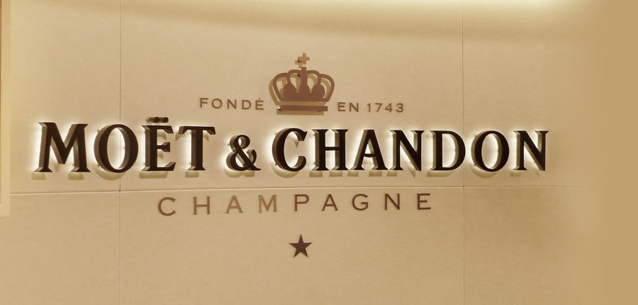 Moet & Chandon, Visual Advertising, Retail Design, Branding